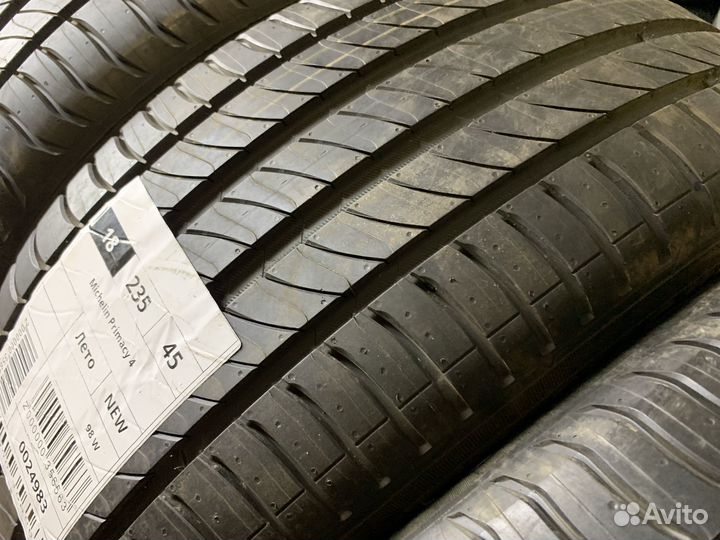 Michelin Primacy 4 235/45 R18 98W