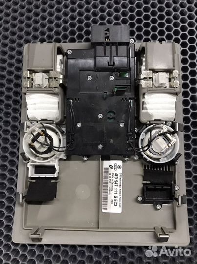 Плафон освещения салонный, задний Ауди А8 Д3 A8 D3