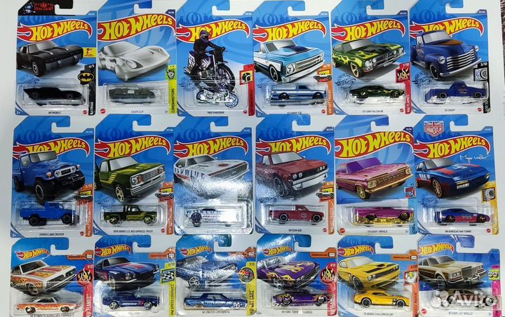 Hot wheels машинки