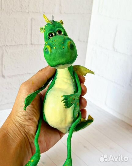 Игрушка дракончик