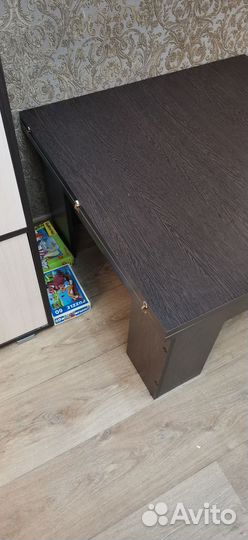 Стол журнальный трансформер