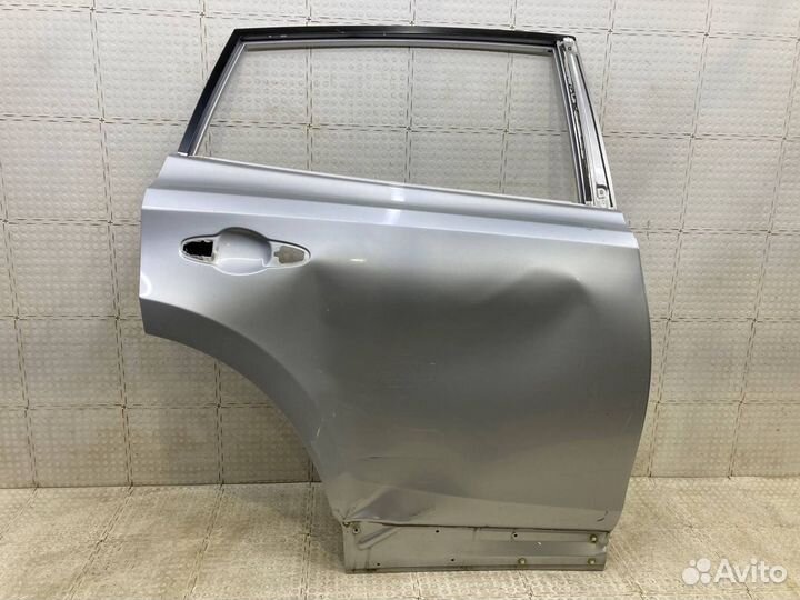 Дверь задняя правая Toyota Rav4 XA40 2012-2019