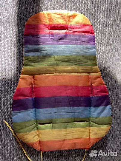 Влагозащитный коврик в коляску или стул