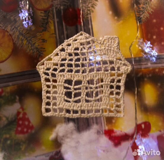 Украшение на ёлку. Вязанные снежинки