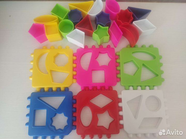 Развивающие игрушки