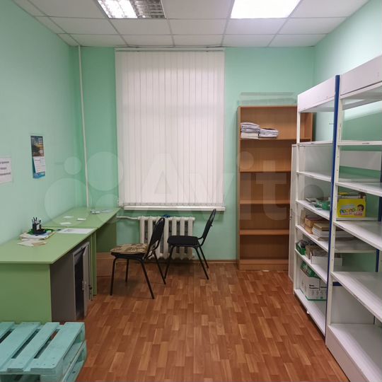 Торговая площадь, 65 м²