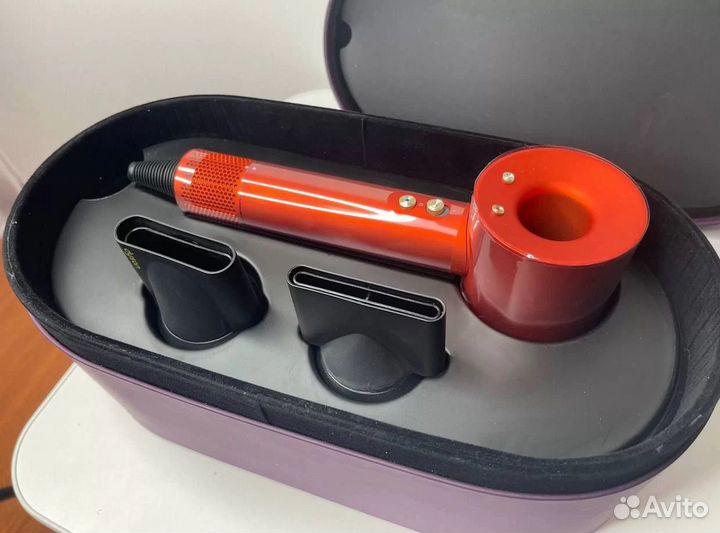 Фен Dyson HD15 с кейсом / новый, гарантия