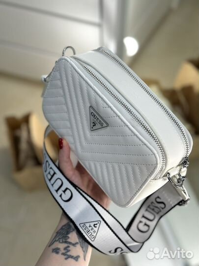 Guess кросс-боди