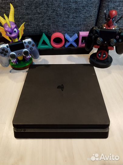 Sony PlayStation 4 Slim