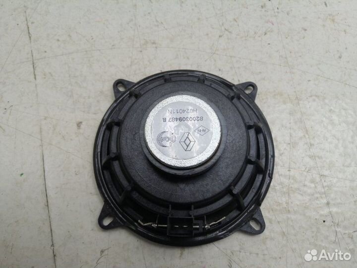 Динамик передний правый Nissan Terrano F4R 2021