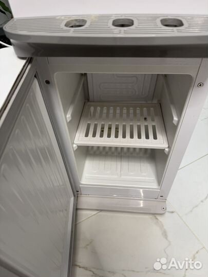 Кулер vatten v02wkb компрессорный