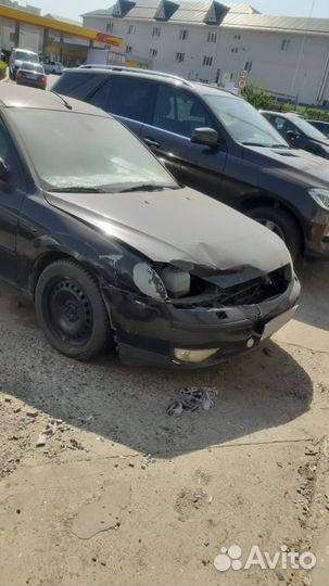 Ford Mondeo 2.0 AT, 2003, битый, 200 000 км