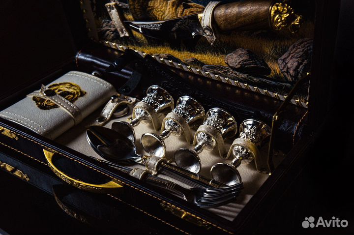 Подарочный набор с ножом для Мужчины