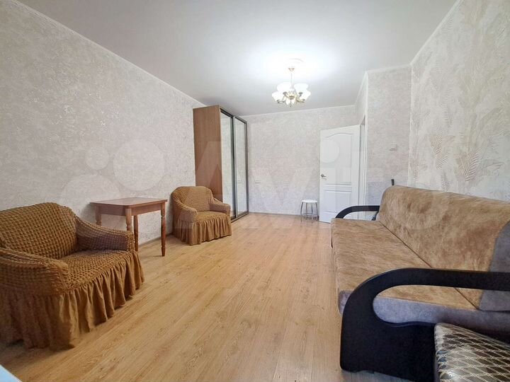 2-к. квартира, 48 м², 9/9 эт.