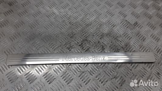 Накладка порога внутренняя левая mercedes benz C-c