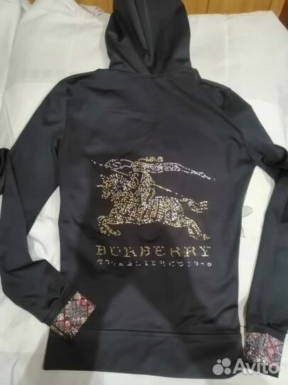 Спортивный костюм burberry женский