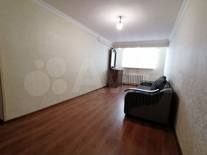 2-к. квартира, 58 м², 3/5 эт.