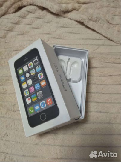 Телефон iPhone 5s