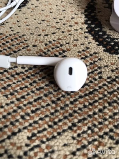 Наушники apple earpods lightning
