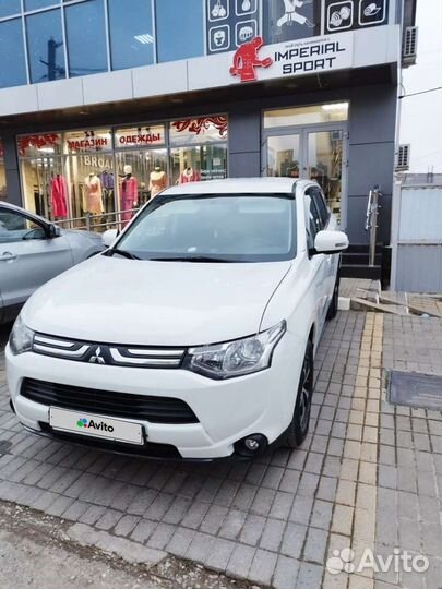Mitsubishi Outlander 2.0 CVT, 2014, 177 000 км
