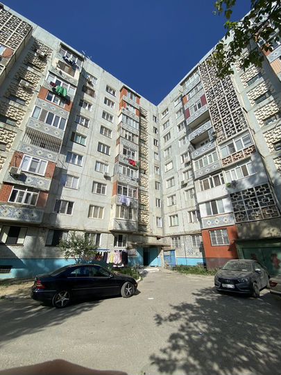 4-к. квартира, 90 м², 2/9 эт.