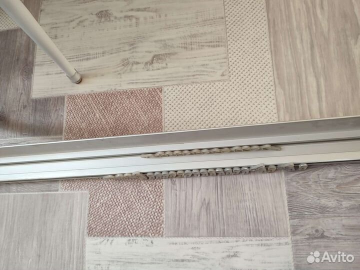 Карниз потолочный бу