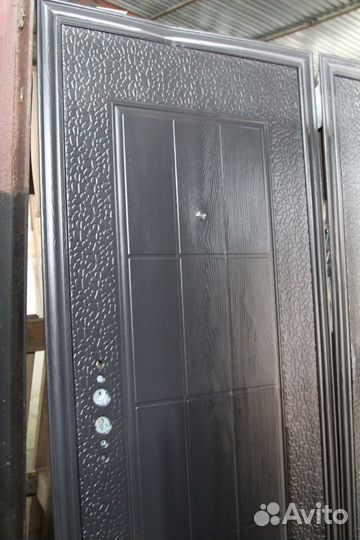 Дверь бу металлическая Форпост 860