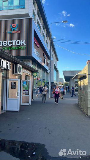 Продаю точку шаурмы на сверх-интенсивном трафике