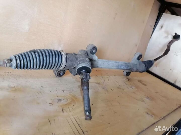 Рулевая рейка Toyota Corolla E12