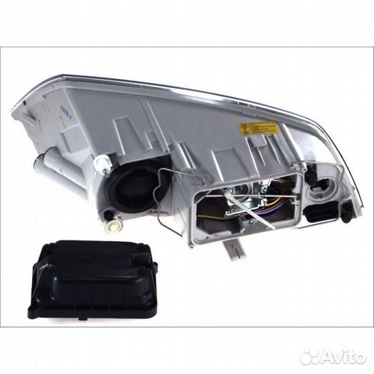 Фара правая Skoda Octavia A5