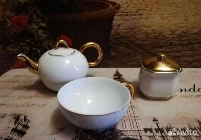 Сервиз чайный на одну персону. Фарфор. Позолота