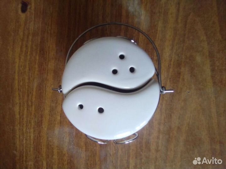 Солонка и перечница