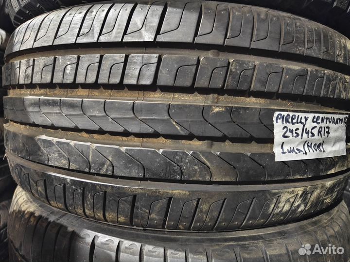 Pirelli Cinturato P7 245/45 R17
