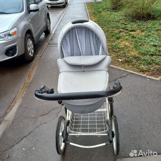 Детская коляска