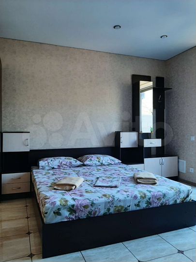 Комната 30 м² в 2-к., 1/2 эт.