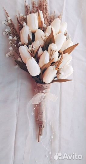 Букет невесты из живых цветов. Вежливые сотрудники