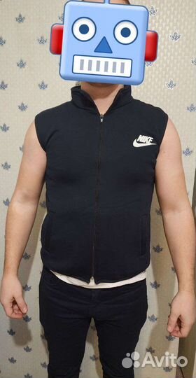 Вещи спортивные много моделей