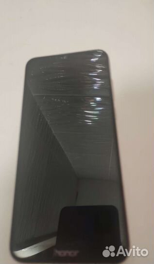 Телефон honor 8а