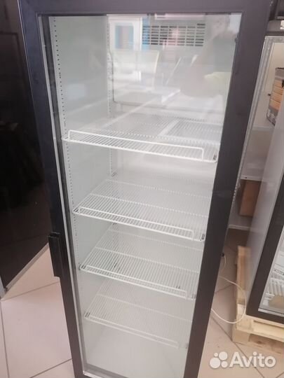 Холодильный шкаф polair