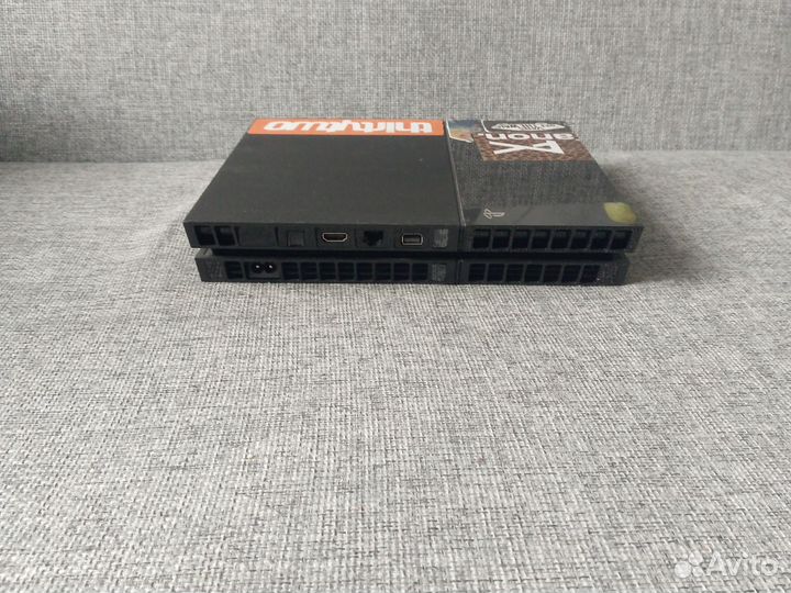 Sony playstation 4 pro 1tb