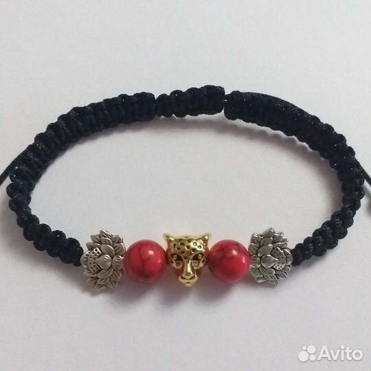 Браслет красная нить