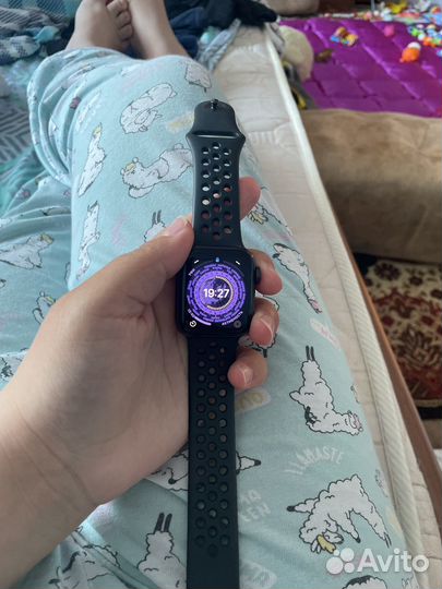 Смарт часы apple watch se