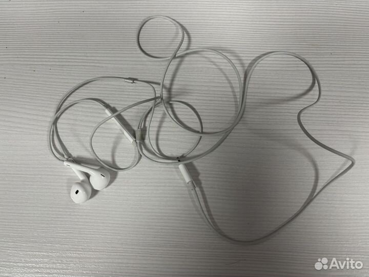 Наушники Apple Earpods Lightning (оригинал)