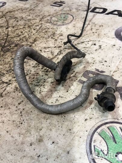 Трубка вакуумного усилителя тормоза Skoda Yeti 5L