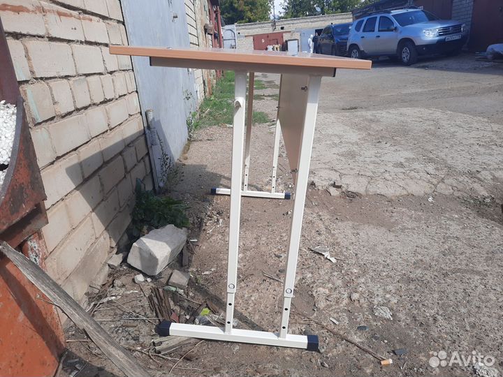 Стулья школьные и для садика