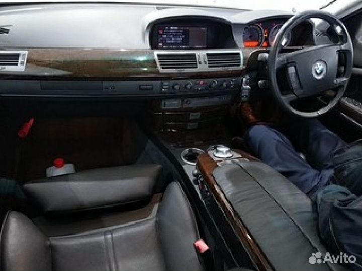 Крепление бампера 72758411 на Bmw 7-Series E65-GL6