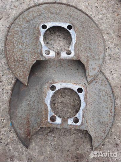 Тормозной щиток Citroen Jumpy 2 рест. 2013