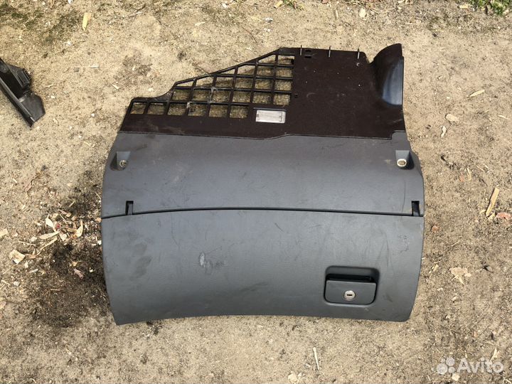 Бардачок Audi A6 C5