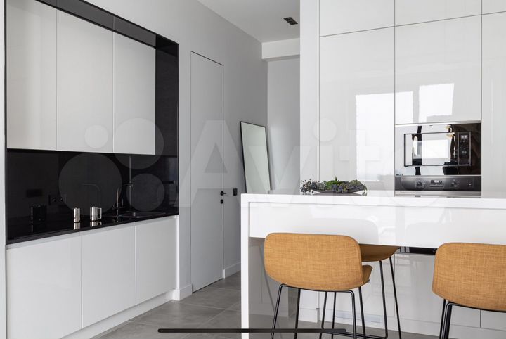 2-к. квартира, 50 м², 2/3 эт.