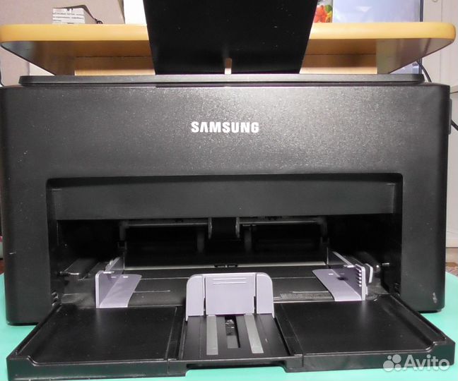 Принтер лазерный ч/б samsung ML- 1640 б/у